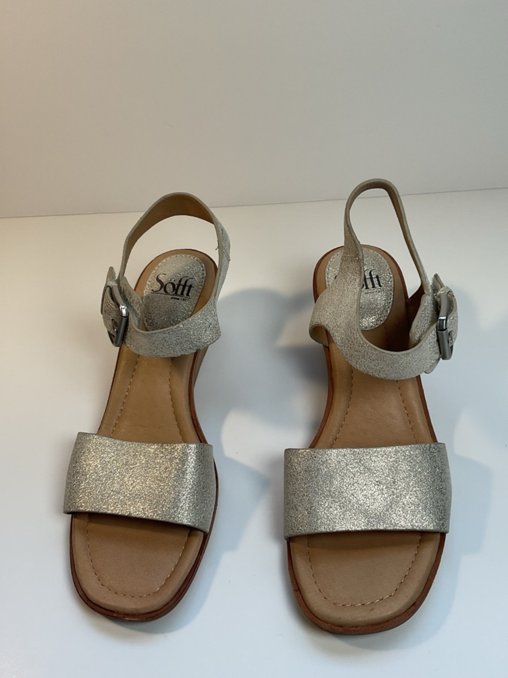 Sofft Gold Wedge Sandals Glitter Comfort Chic Summer Size 7.5M - Picture 5 of 11